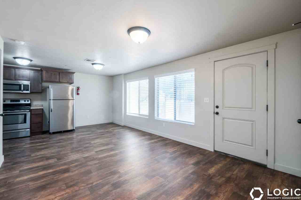 491 S Freedom Blvd #103 - Photo 5 of 11