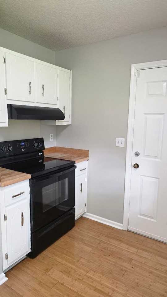 6000 Cherokee Hills Dr Nw - Photo 3 of 12