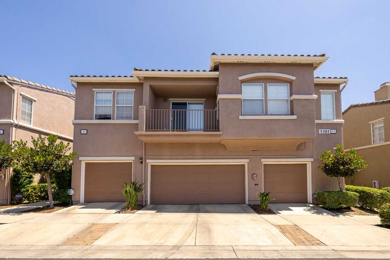 1381 Caminito Capistrano #5 - Photo 5 of 50