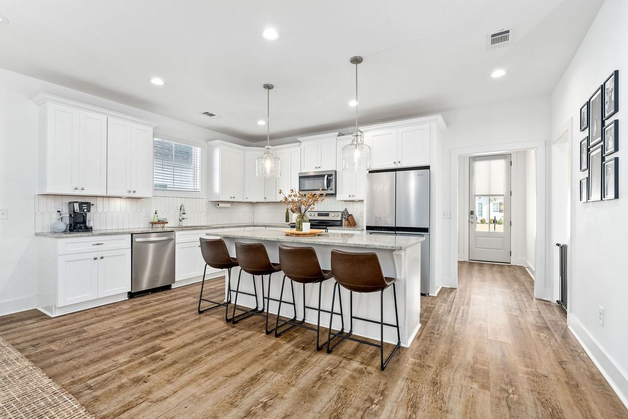 1288 Foxtail Ln - Photo 6 of 23