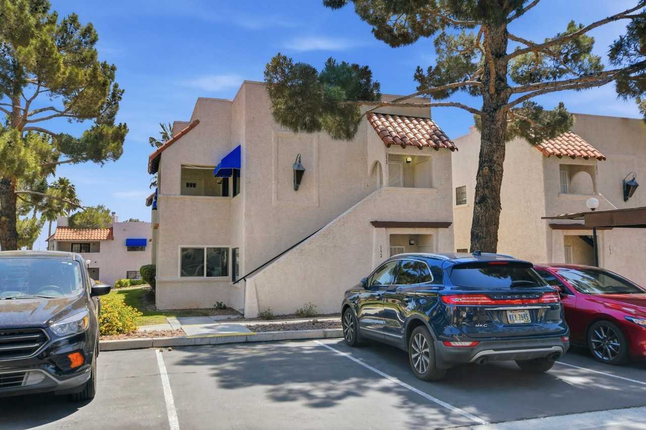 101 Luna Way #252 - Photo 3 of 50