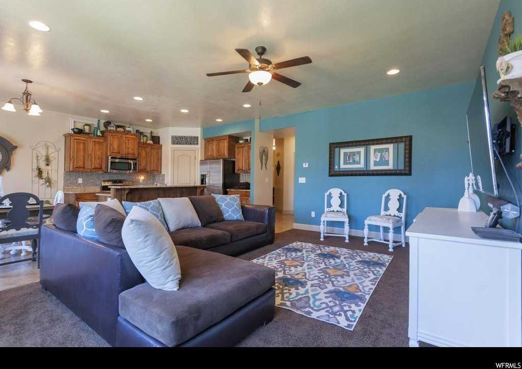 1252 N Willowbrook Ln - Photo 6 of 39