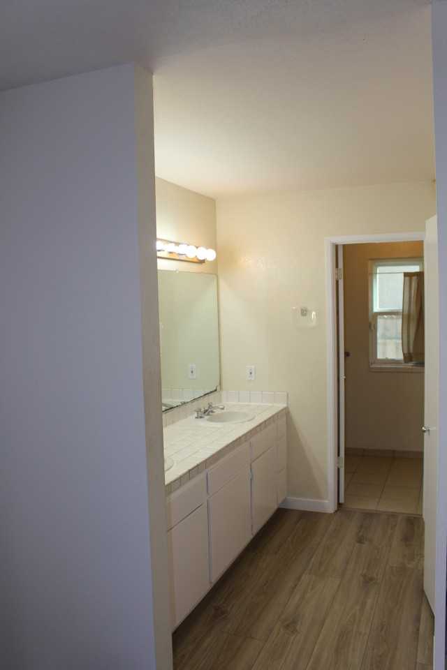 350 Oliver Rd #A - Photo 6 of 37