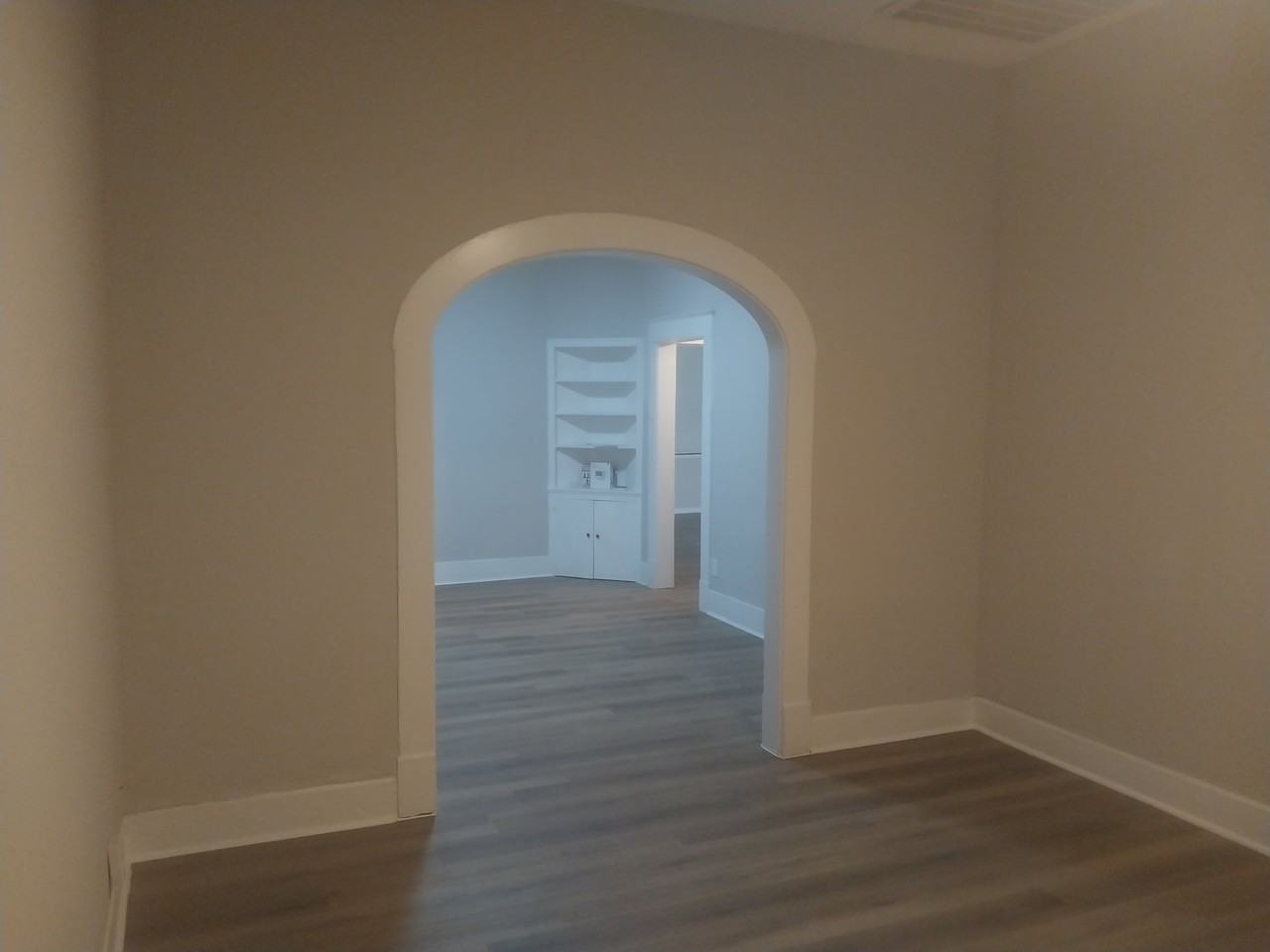 2102 Gray St #NA - Photo 4 of 10