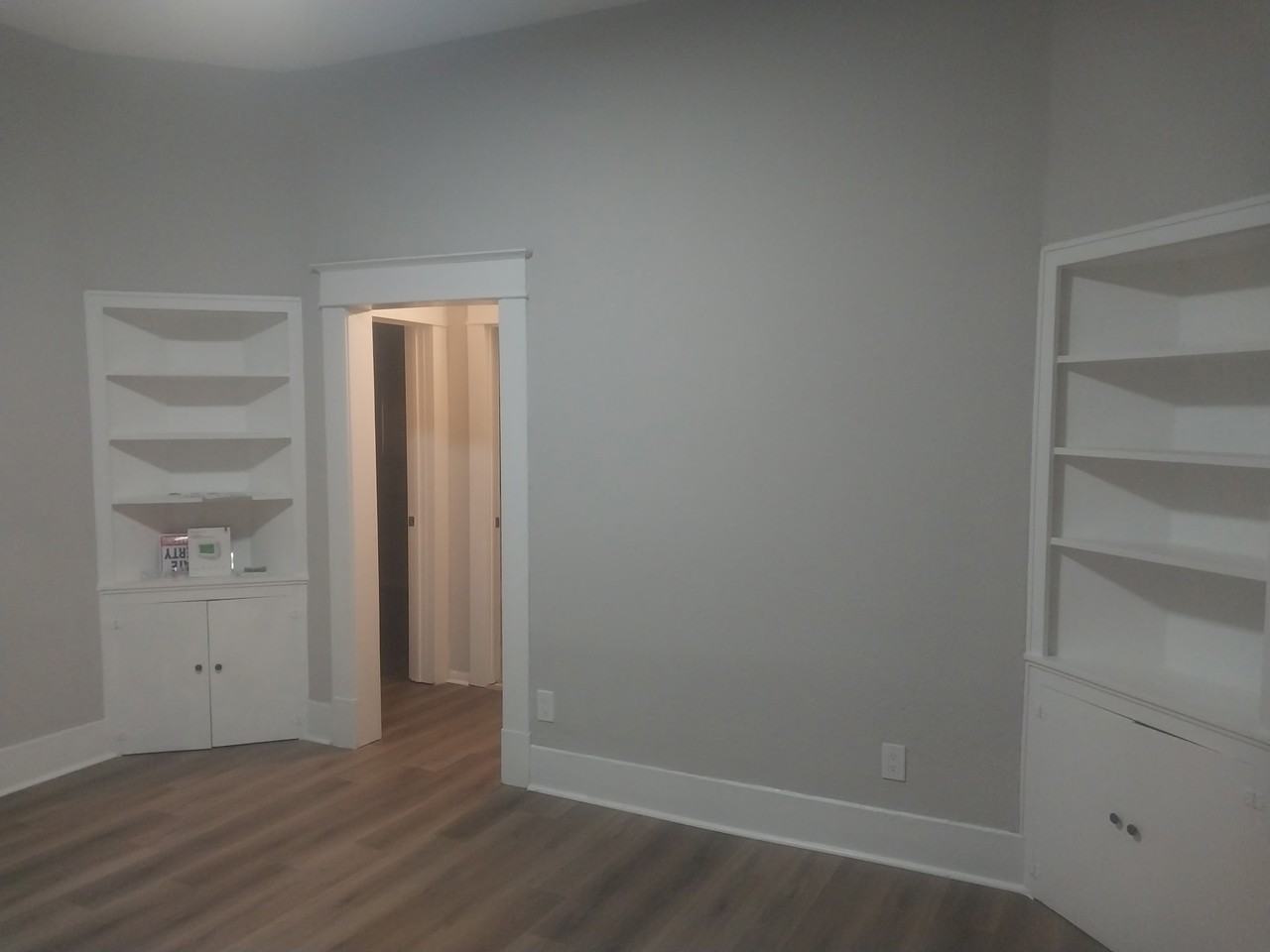 2102 Gray St #NA - Photo 7 of 10