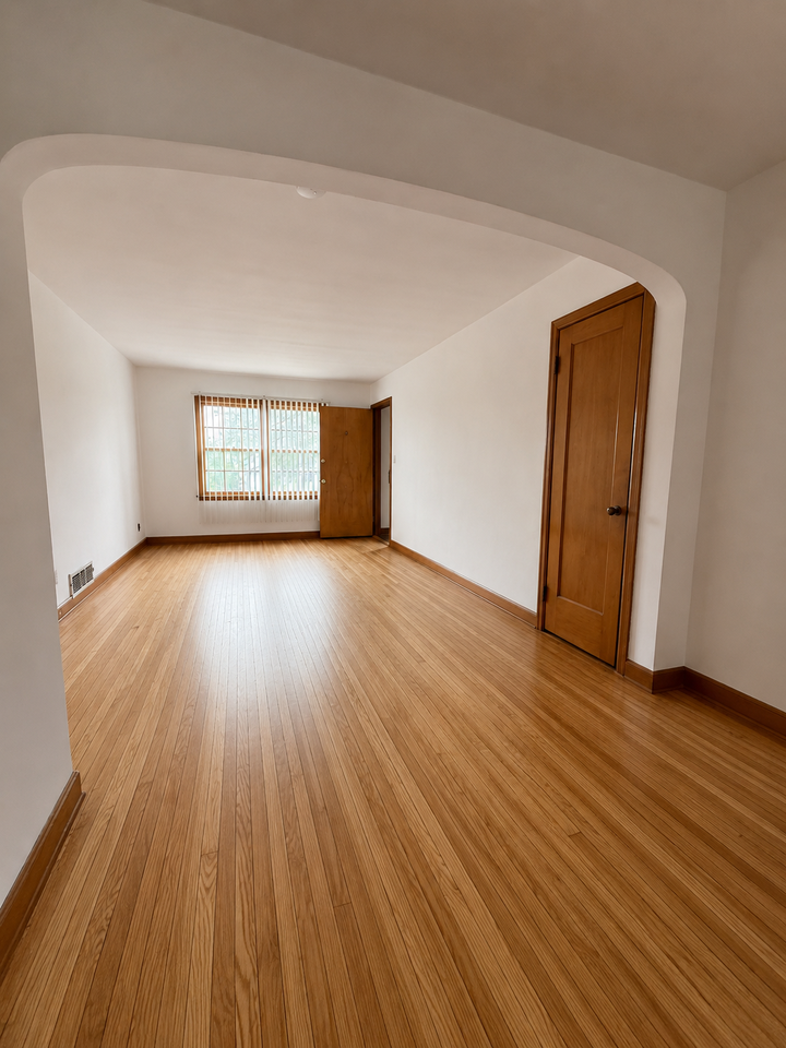 6100 W Lisbon Ave #4 - Photo 4 of 12