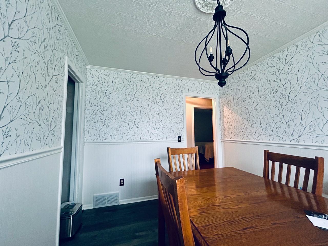 615 3rd Ave Ne #NA - Photo 3 of 12