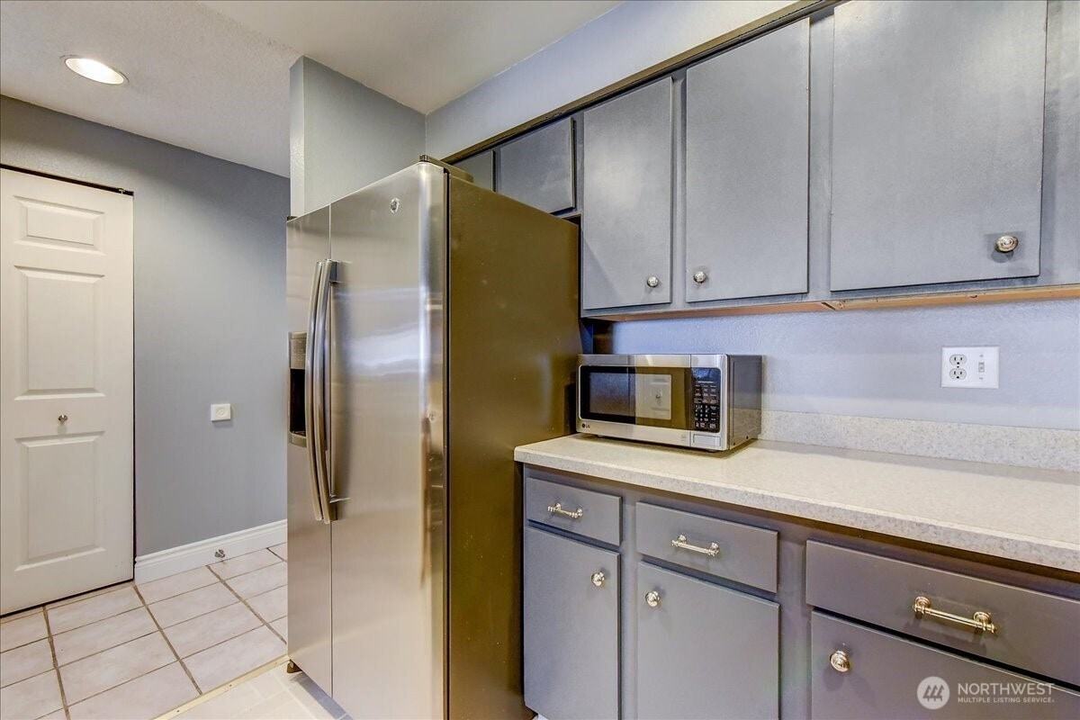 14312 126th Avenue Northeast, Unit A302 - Photo 4 of 21