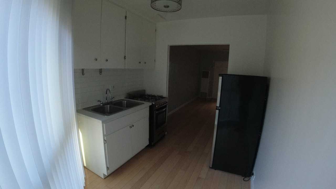 487 N Roxbury Dr #473 - Photo 5 of 14