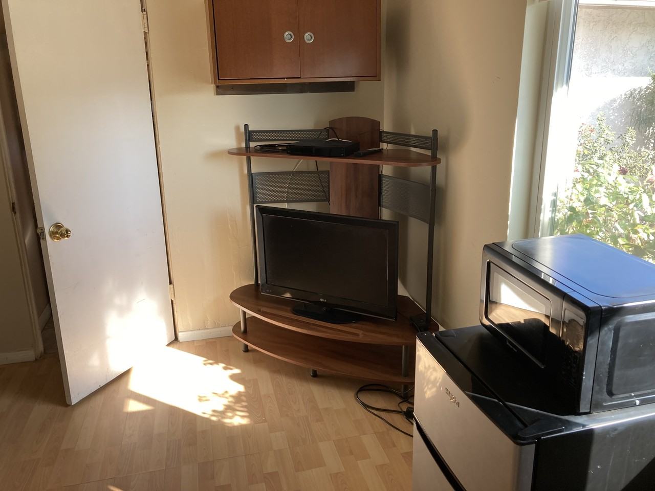 15733 Forge Pl #A - Photo 4 of 12