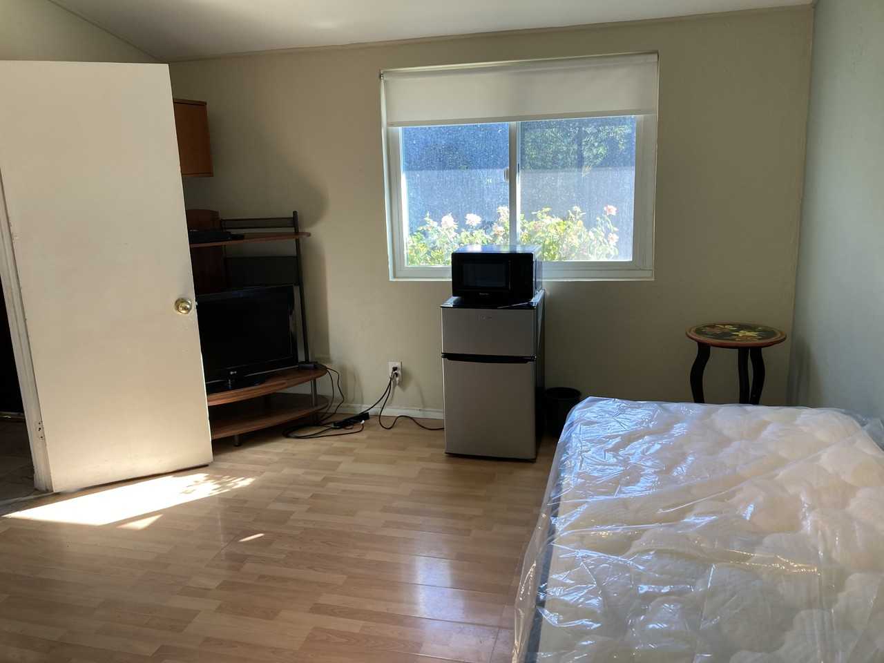 15733 Forge Pl #A - Photo 5 of 12