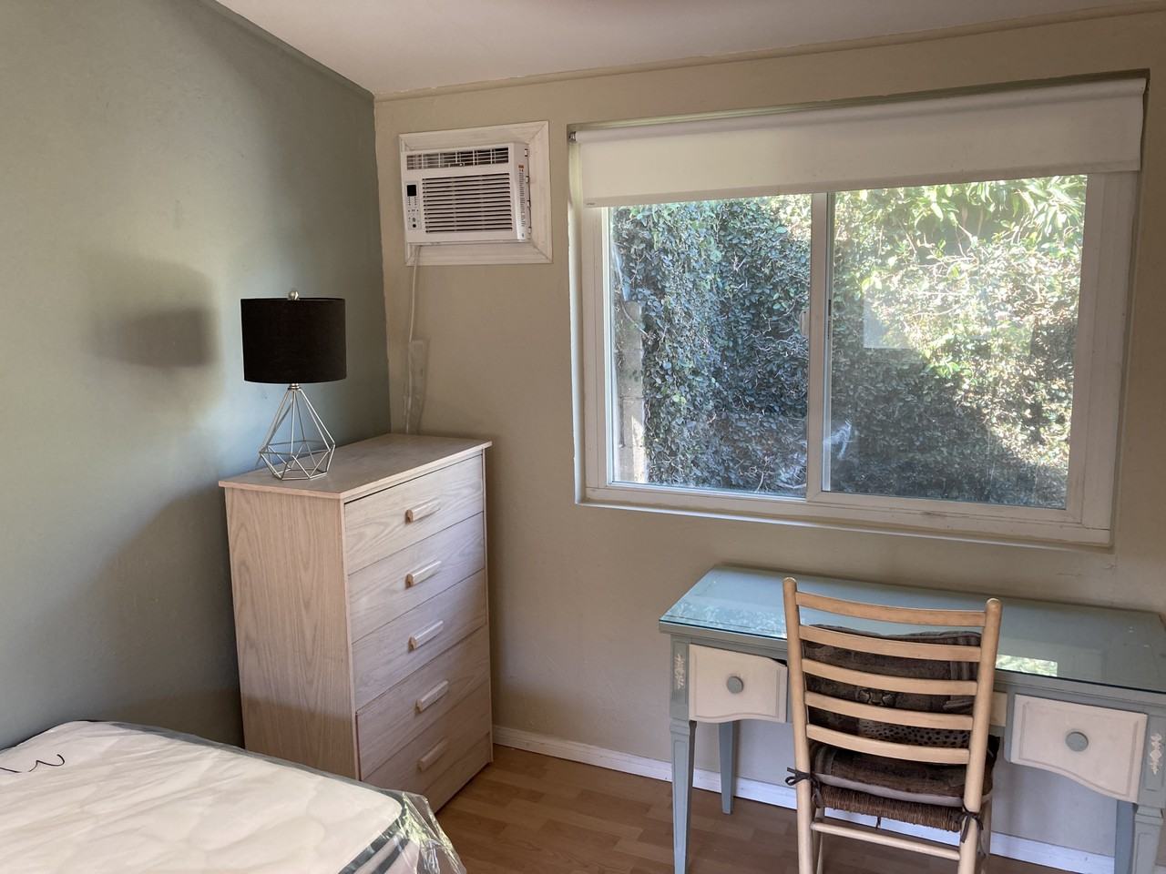 15733 Forge Pl #A - Photo 6 of 12
