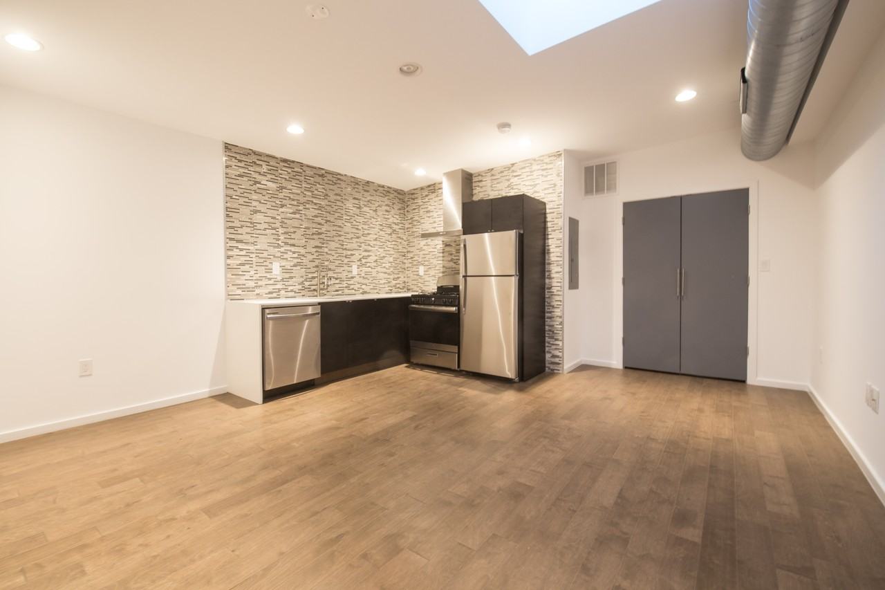 1211 North 5th Street - Photo 3 of 15