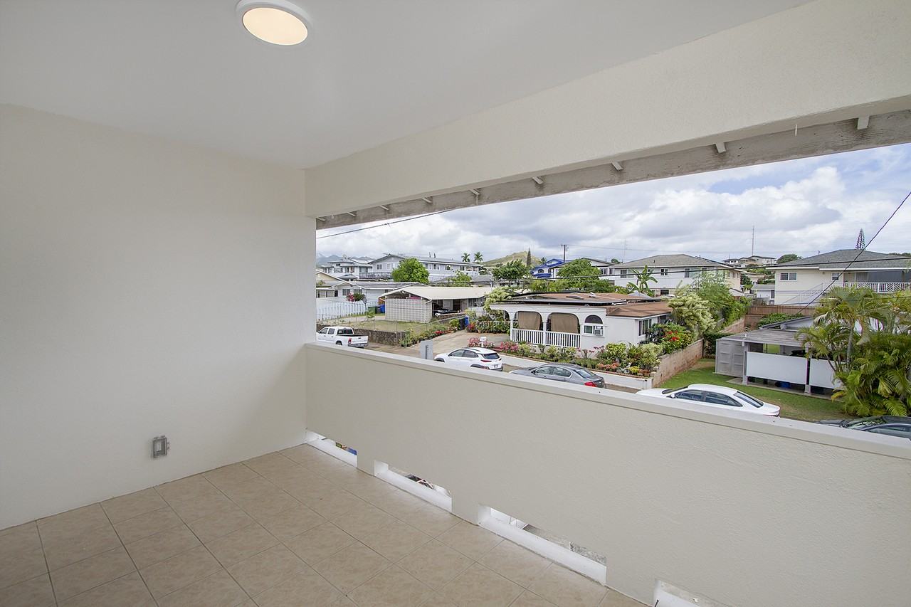 1530 Piikea Street - Photo 4 of 11