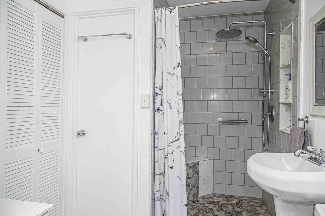 639 Ululani St #1 - Photo 7 of 10