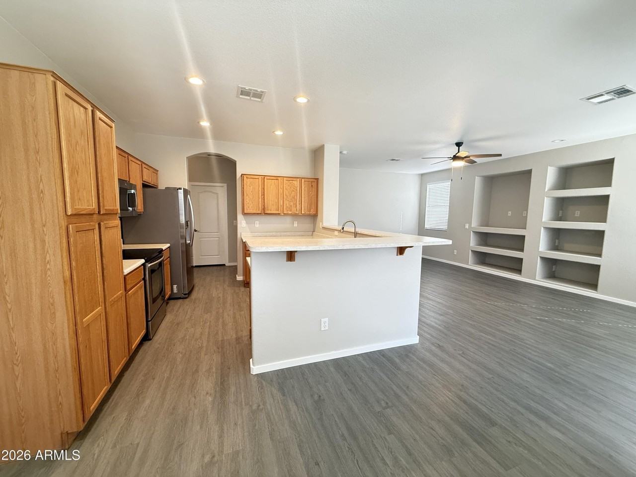 212 S 124th Ave - Photo 6 of 26