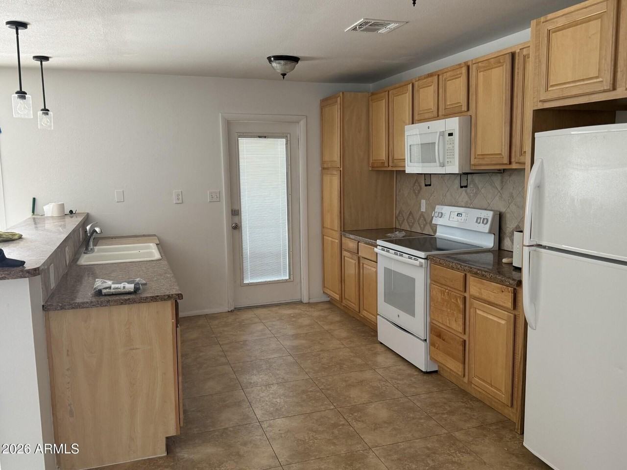 3321 W Cholla St - Photo 3 of 28