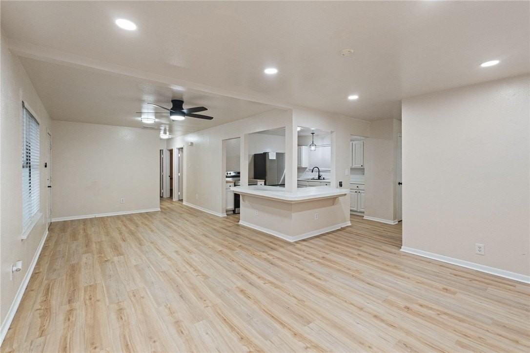 5921 Riley Dr - Photo 4 of 20