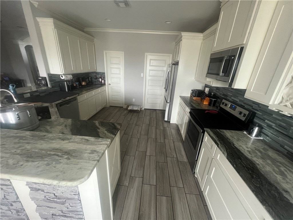 2609 Katie Ct - Photo 4 of 9