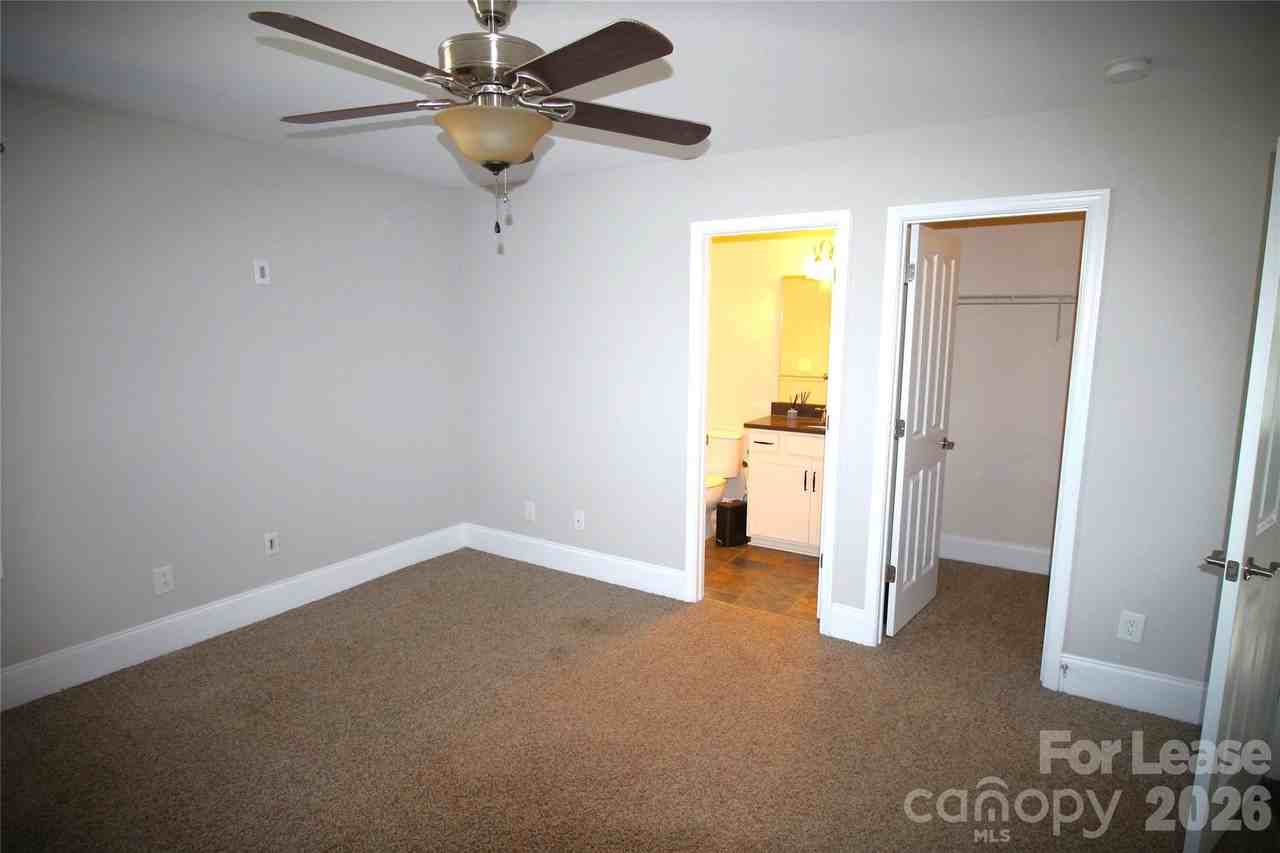 113 Bay Shore Dr - Photo 7 of 29