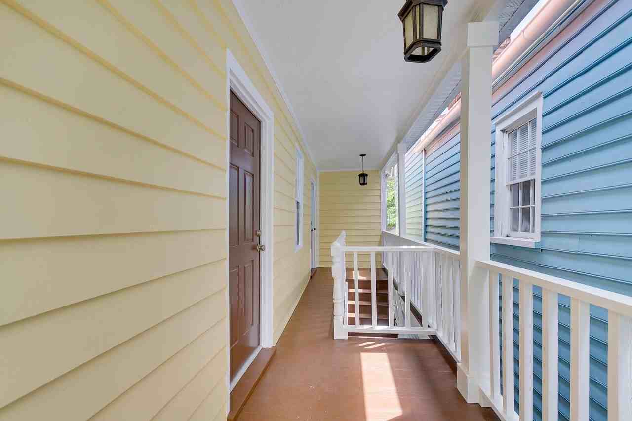 128 Logan St #B - Photo 5 of 30