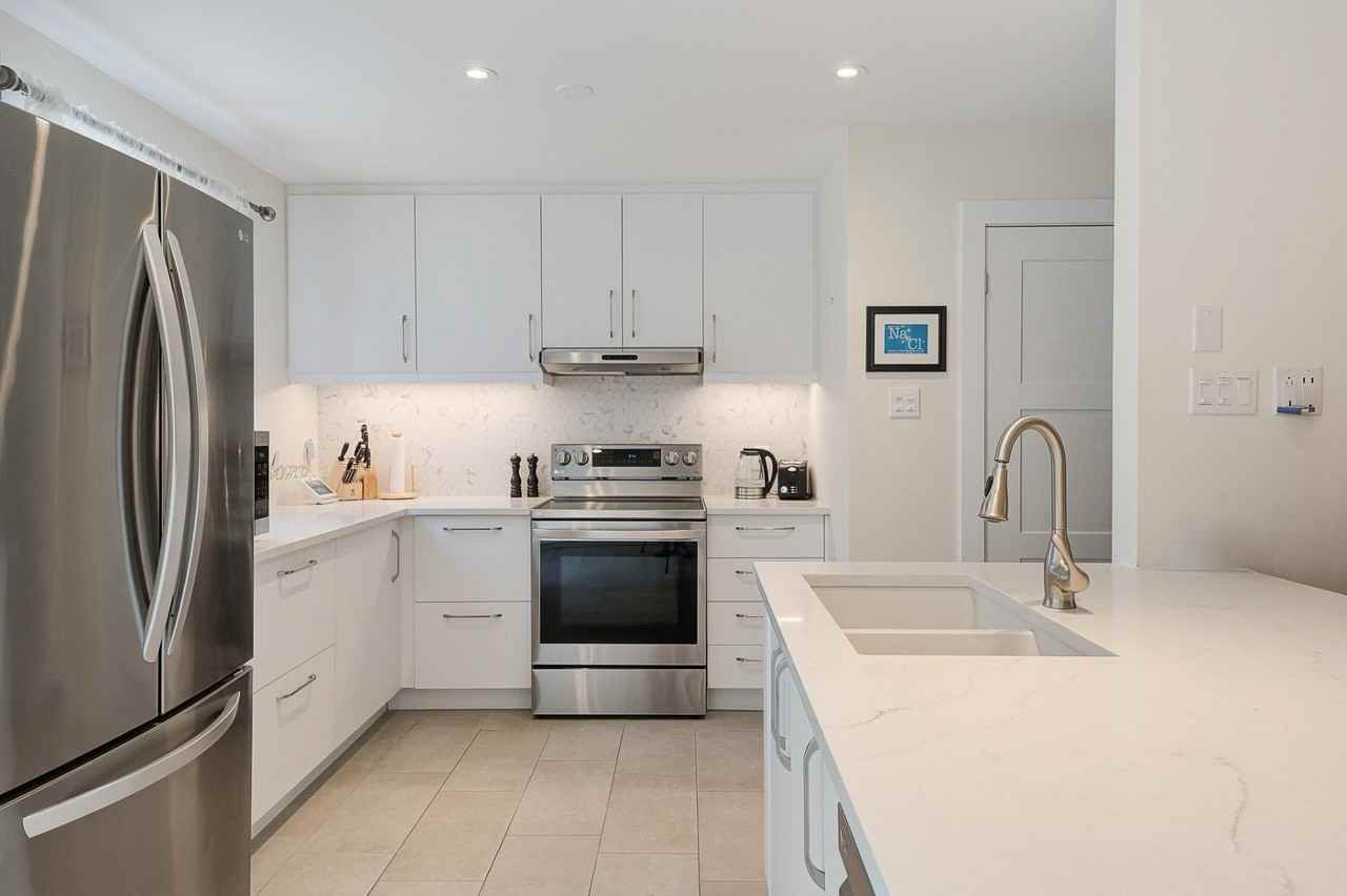 405 Rue Henri-Duhamel - Photo 2 of 29