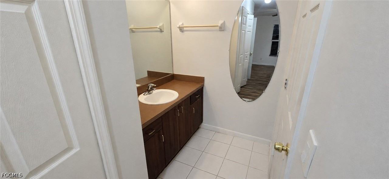 573 Bell Blvd S - Photo 4 of 13