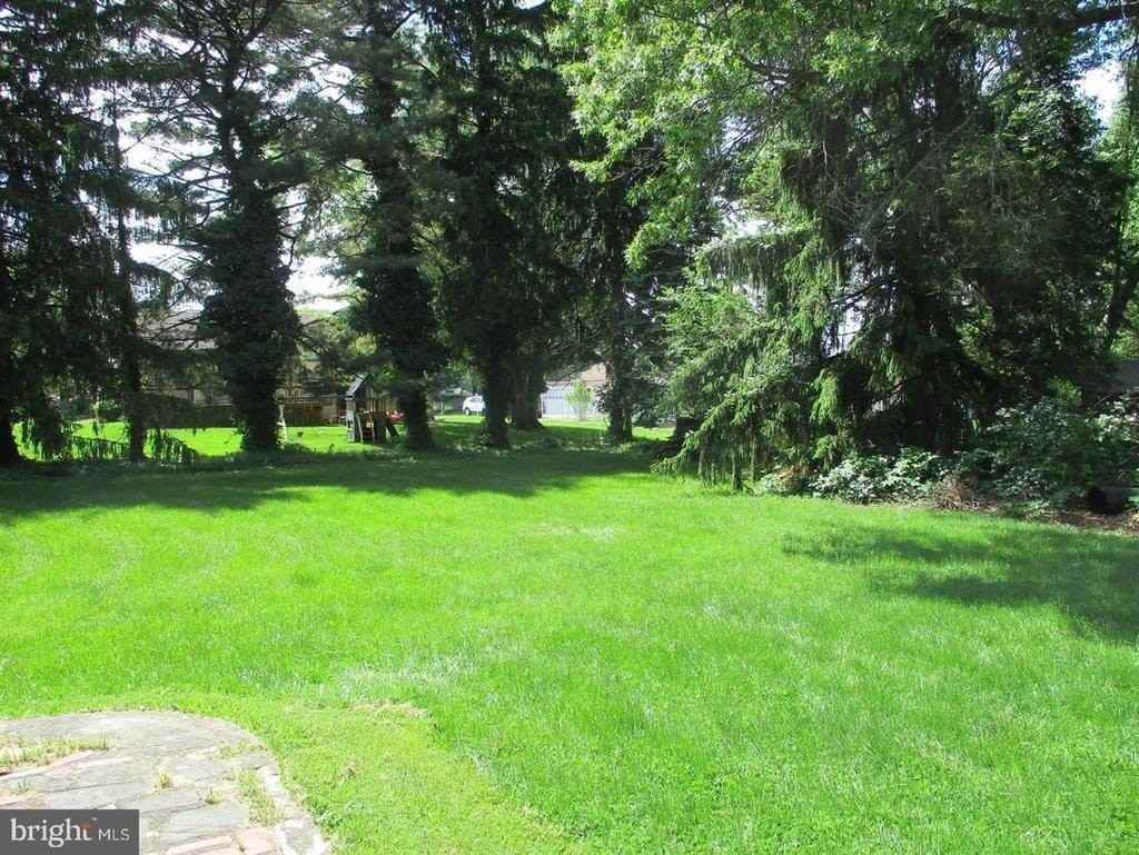 52 Paisley Rd - Photo 2 of 11