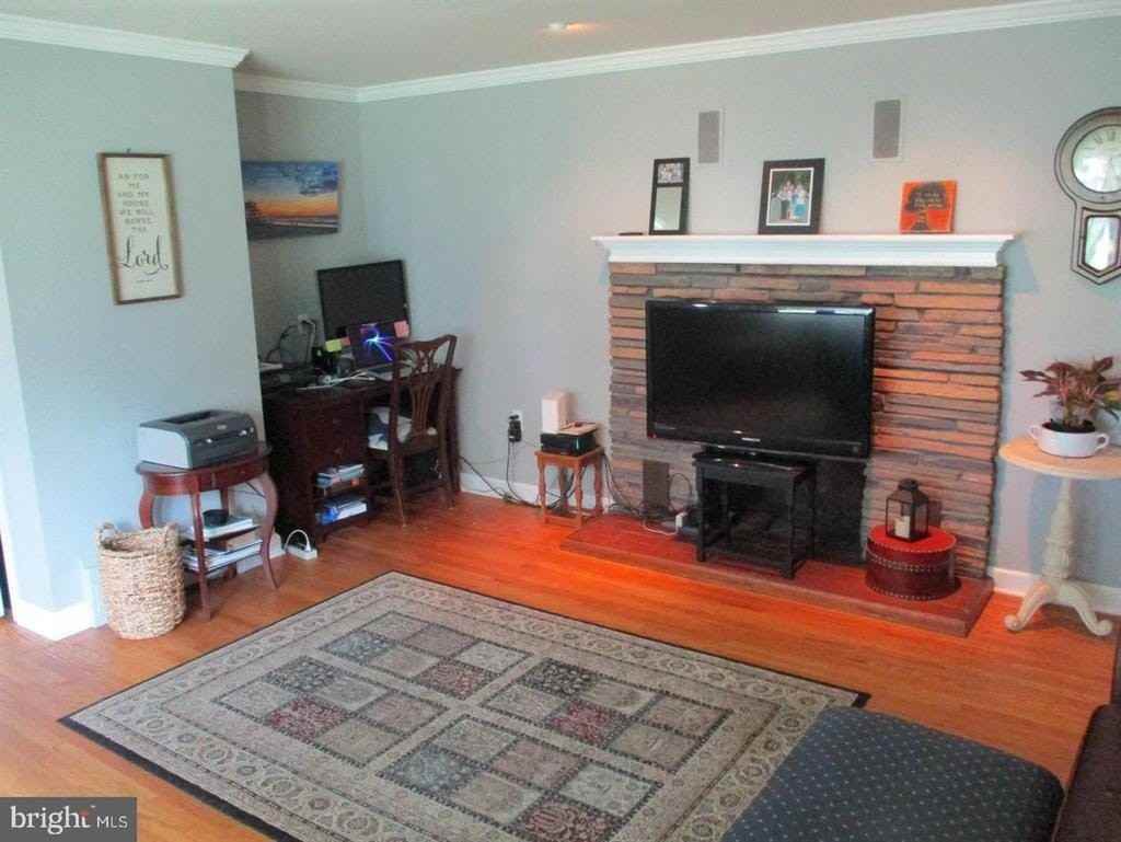 52 Paisley Rd - Photo 3 of 11