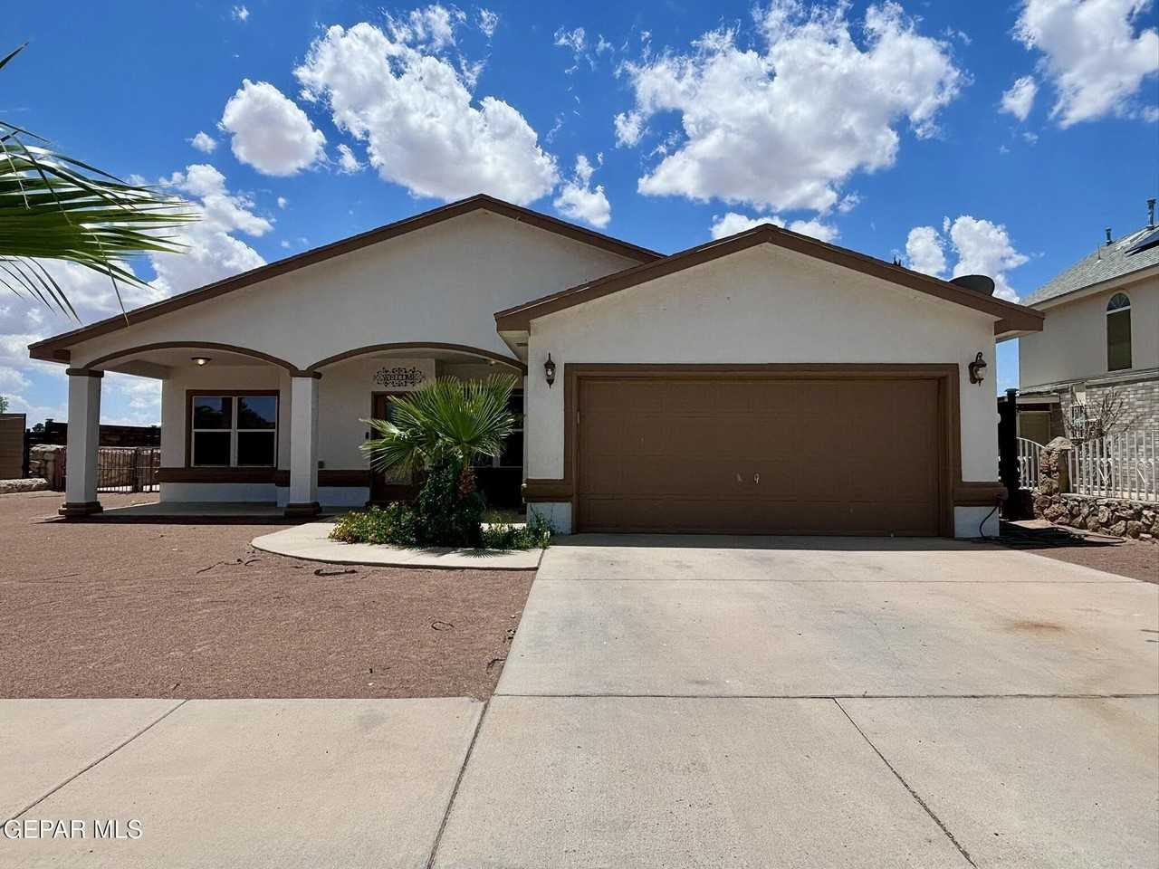 1573 Kenazo Ave - Photo 2 of 23