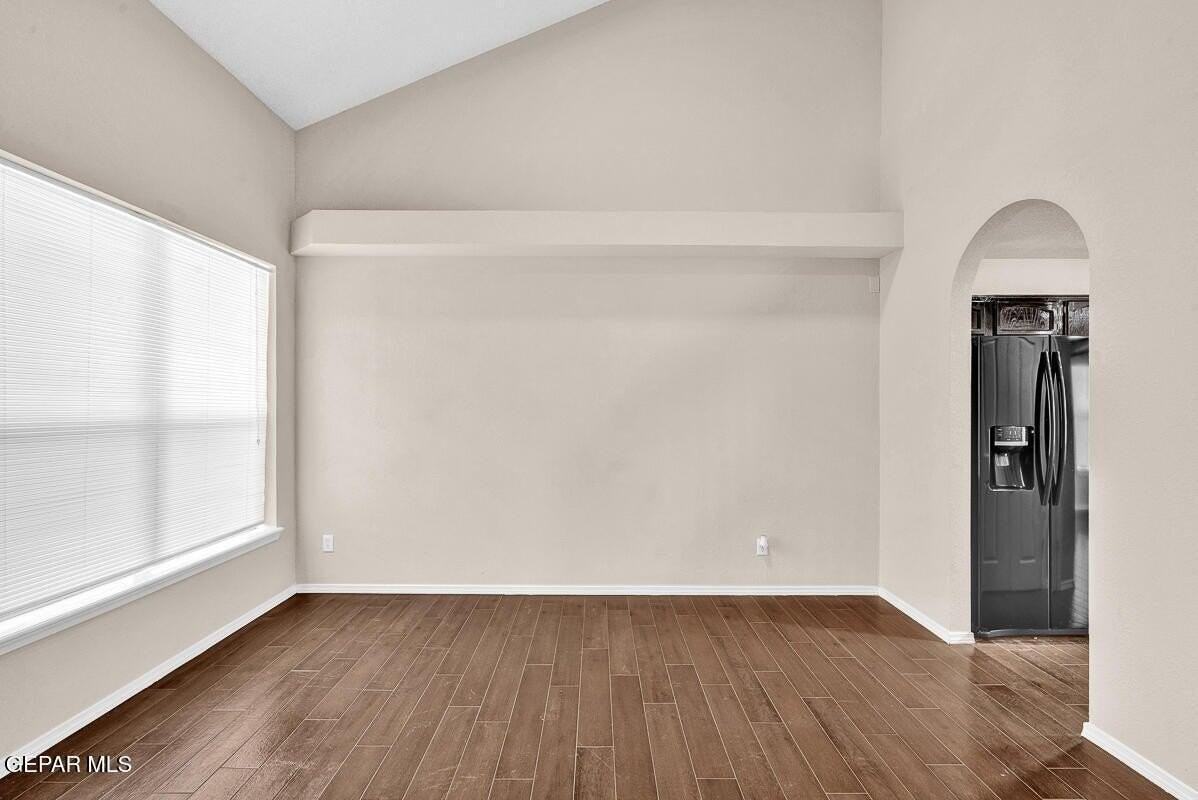 14208 Bailee Point Ln - Photo 3 of 15