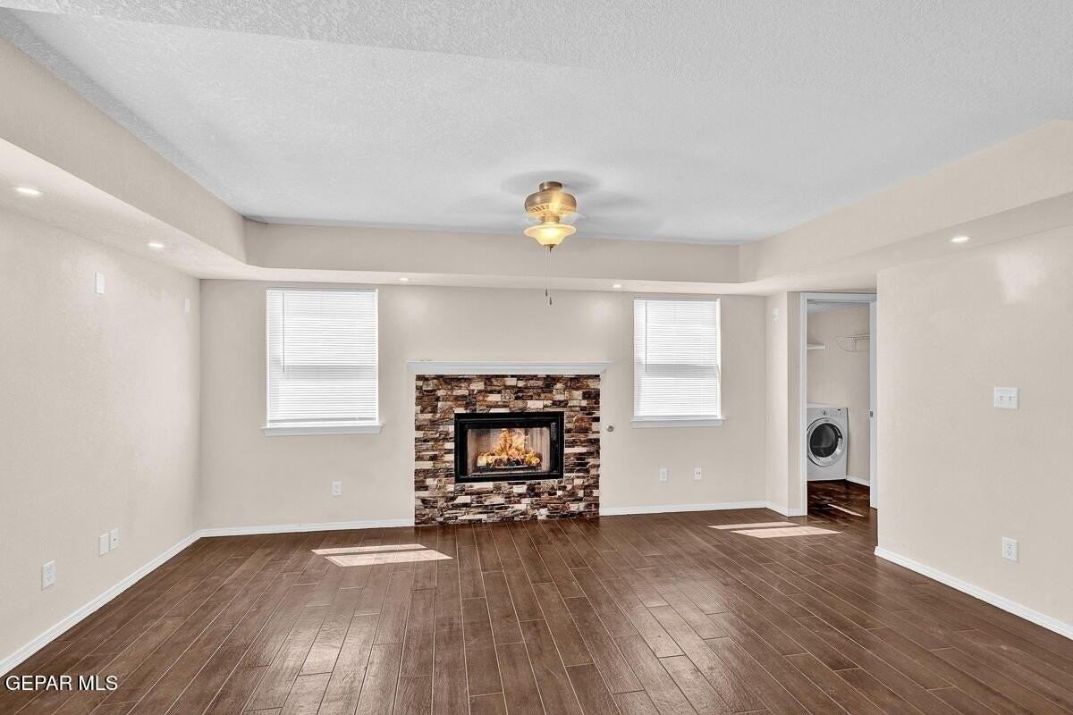14208 Bailee Point Ln - Photo 4 of 15