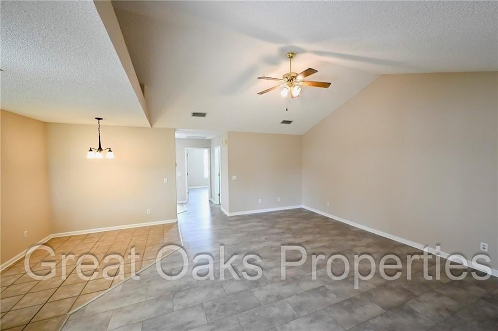 138 Dalton Cody Dr - Photo 4 of 11
