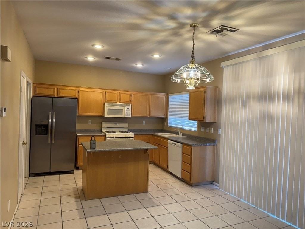 10066 Cambridge Blue Ave - Photo 6 of 17