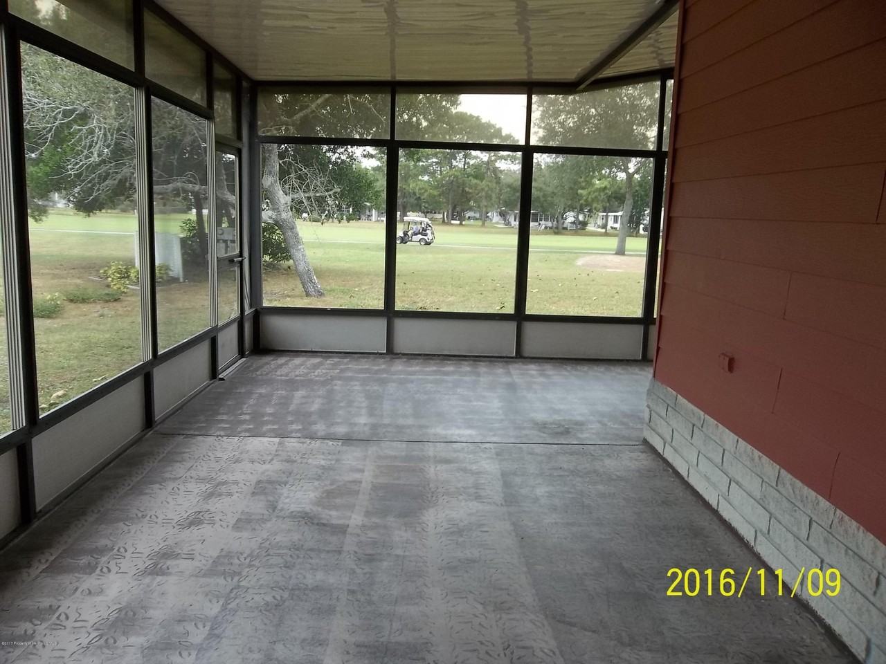 14697 Brookridge Blvd - Photo 3 of 27