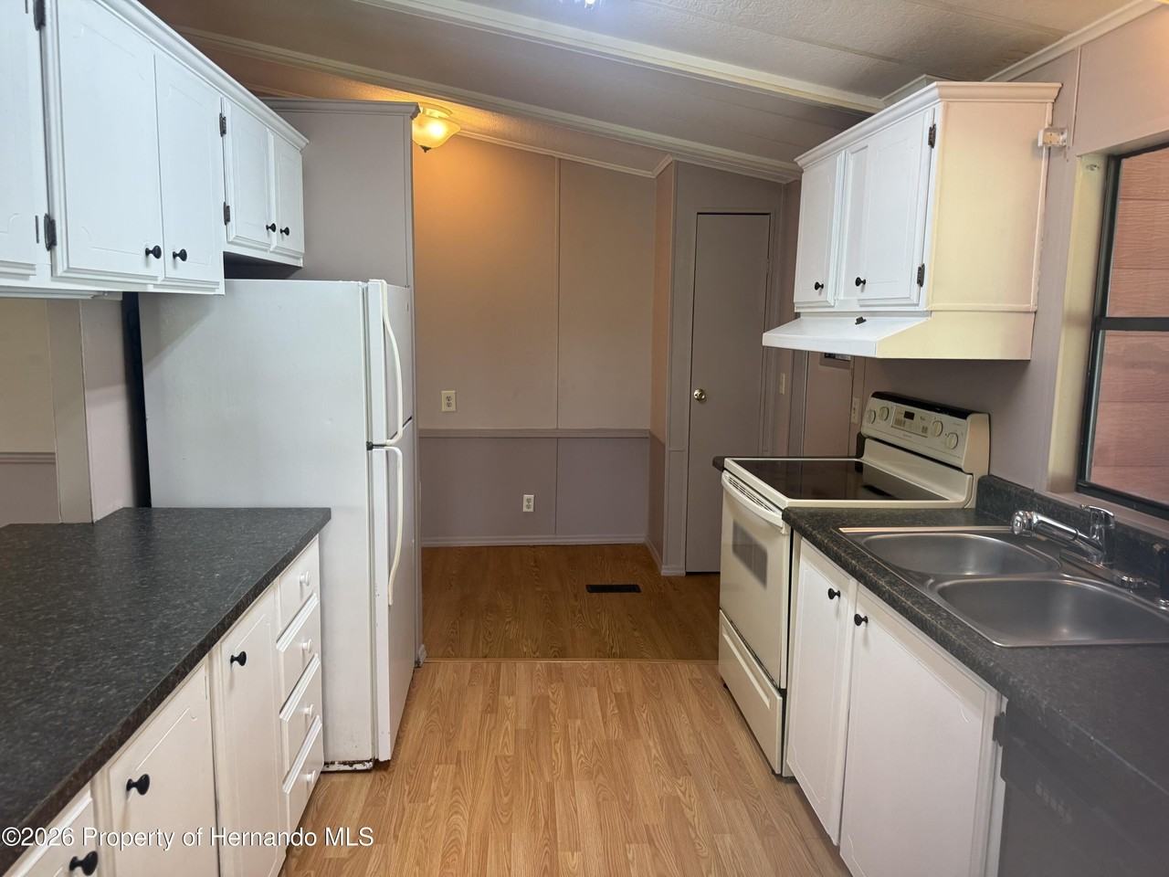 14697 Brookridge Blvd - Photo 7 of 27