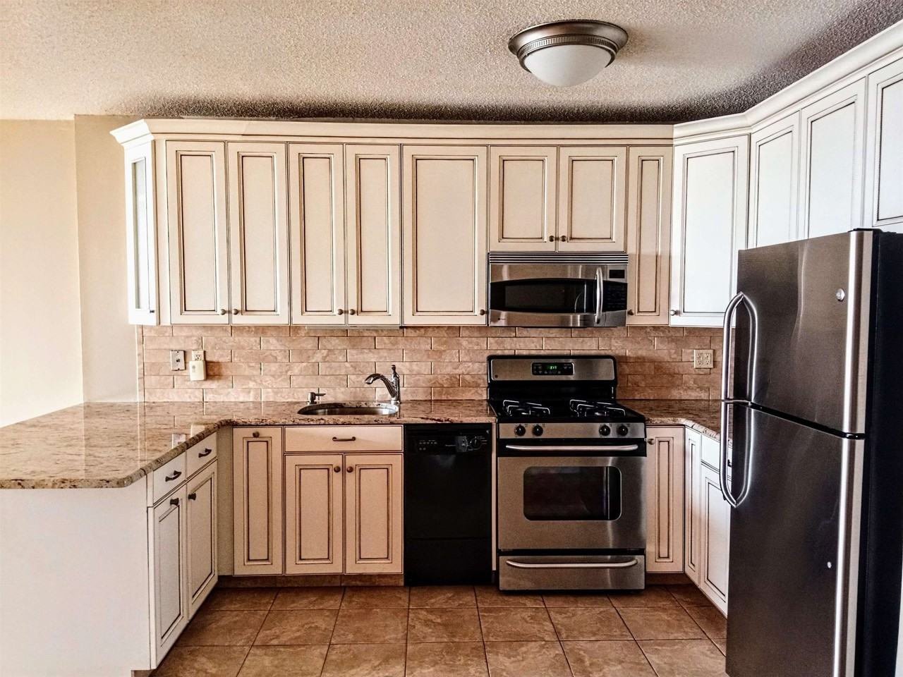 7002 Kennedy Blvd E #14B - Photo 5 of 37