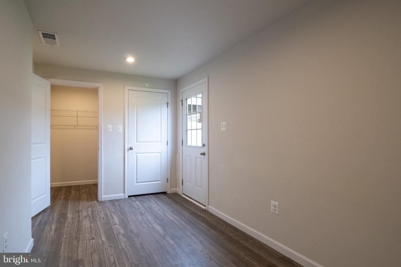 14 Snickers Ct - Photo 3 of 28