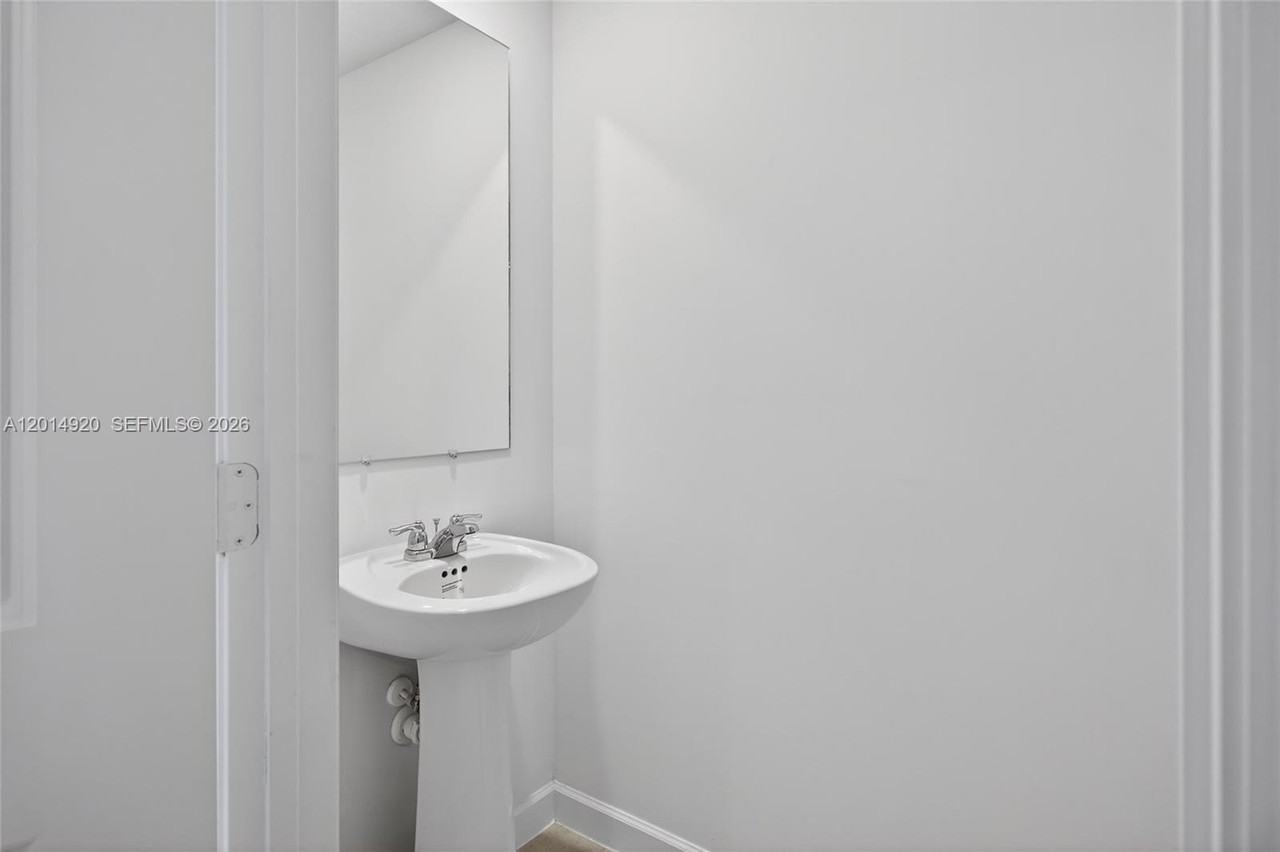 4981 Peacock Way #5838 - Photo 6 of 28