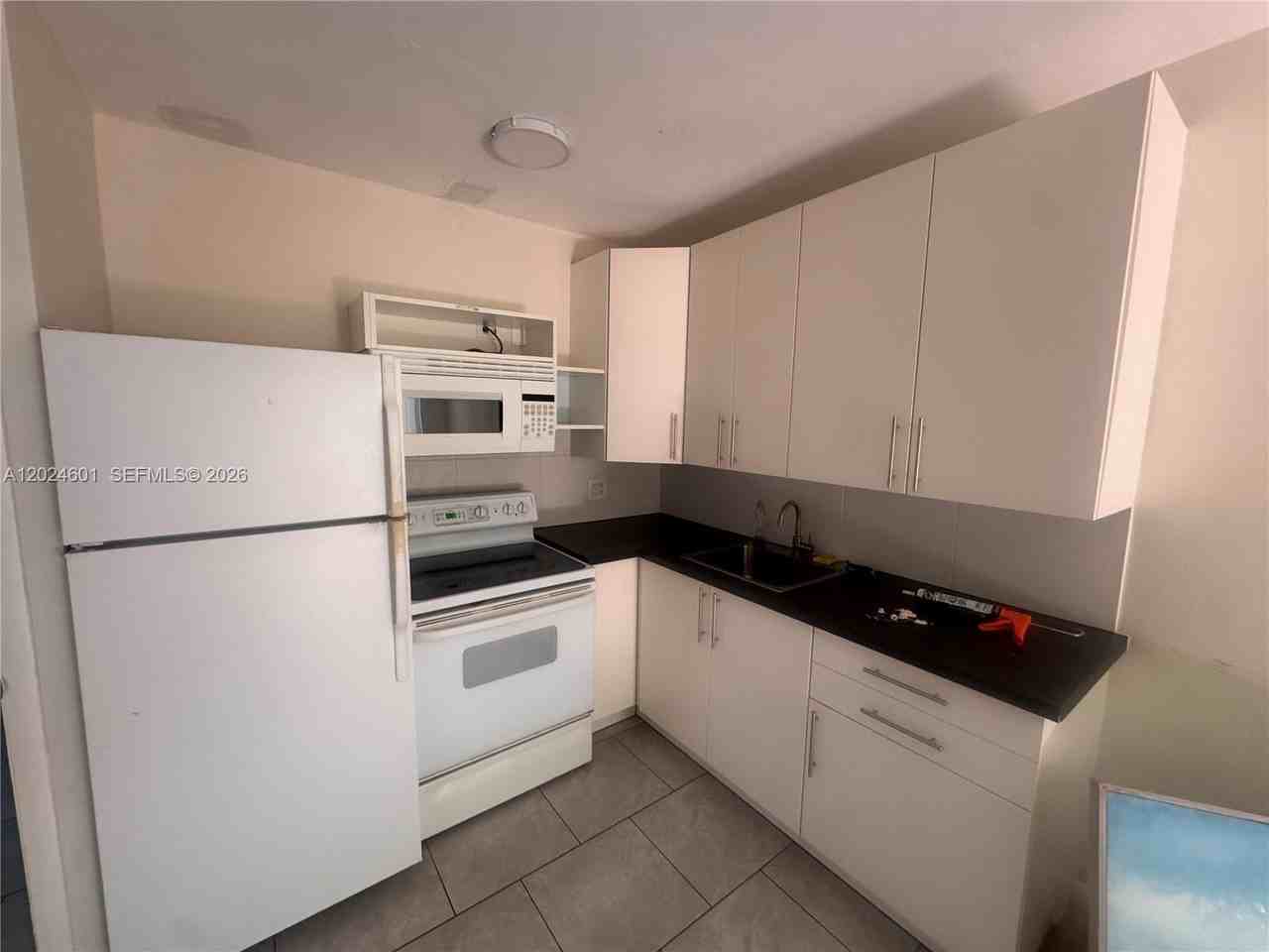 2900 N Ocean Blvd #4 - Photo 3 of 7