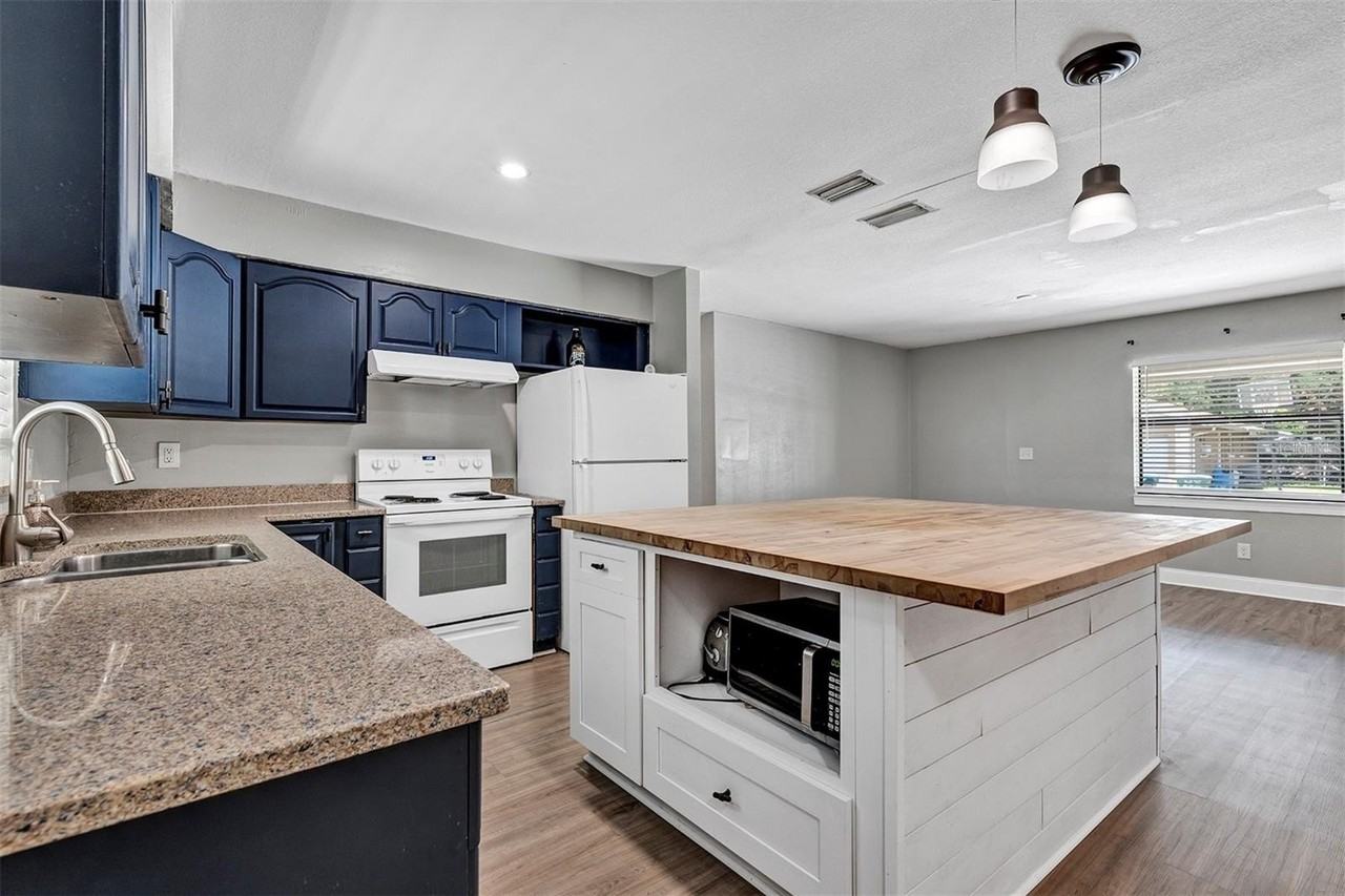 16 Eaton St - Photo 7 of 30