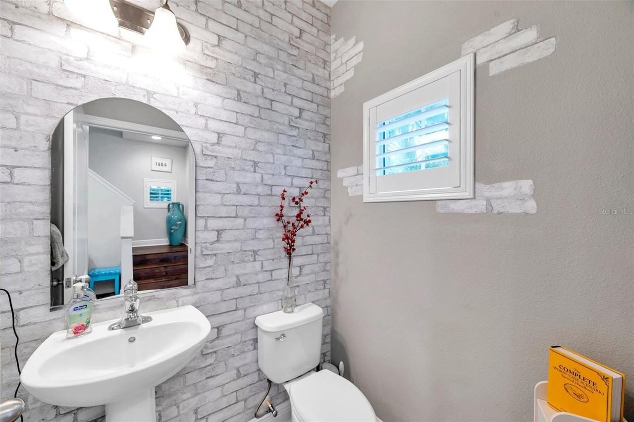 2602 W Nassau St - Photo 5 of 48