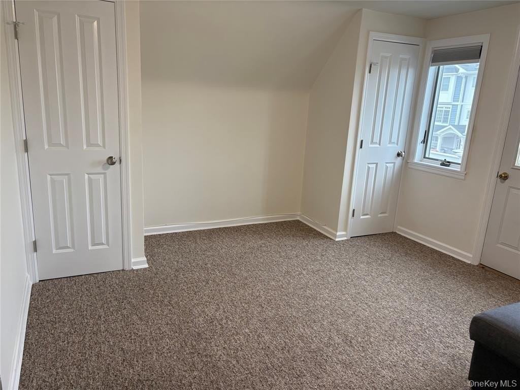 322 E Penn St - Photo 6 of 13