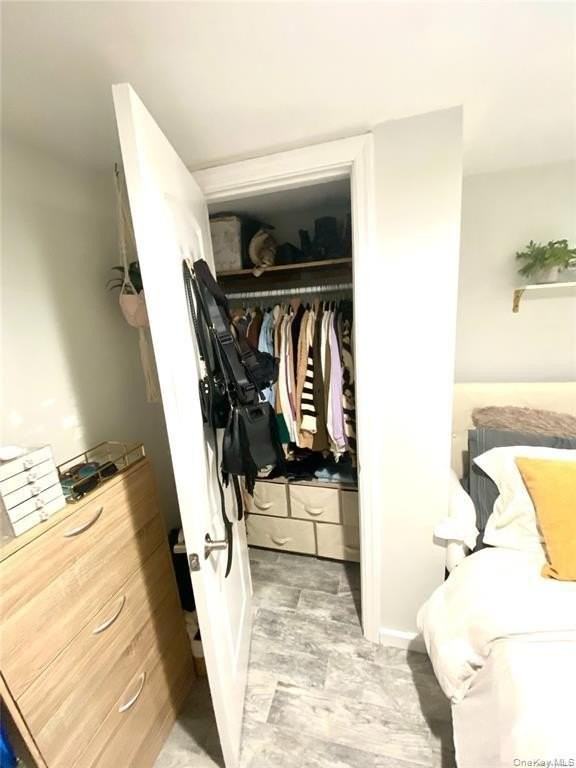 102 Troy Ave - Photo 3 of 17