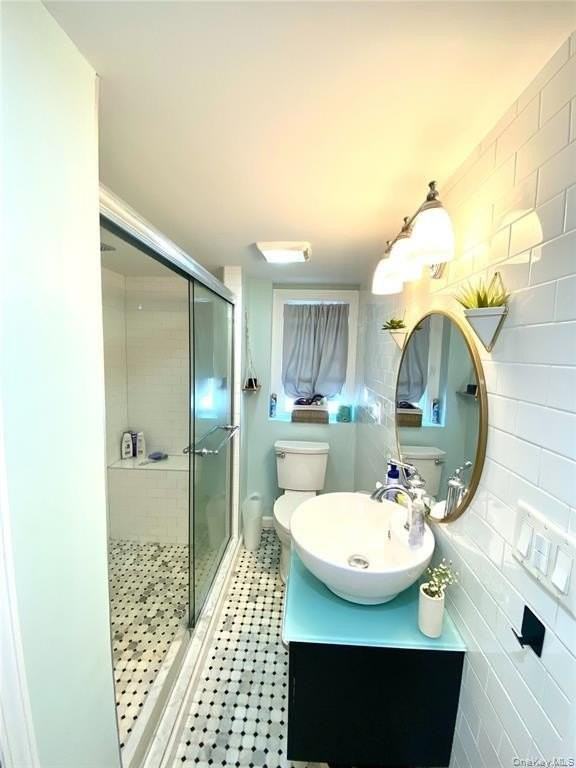 102 Troy Ave - Photo 6 of 17