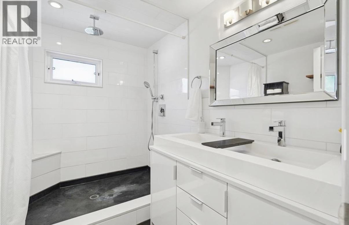 2055 Embleton Rd #1 - Photo 5 of 11