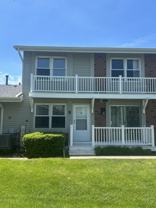 305 Northwestern Ct #B - Photo 1 of 1