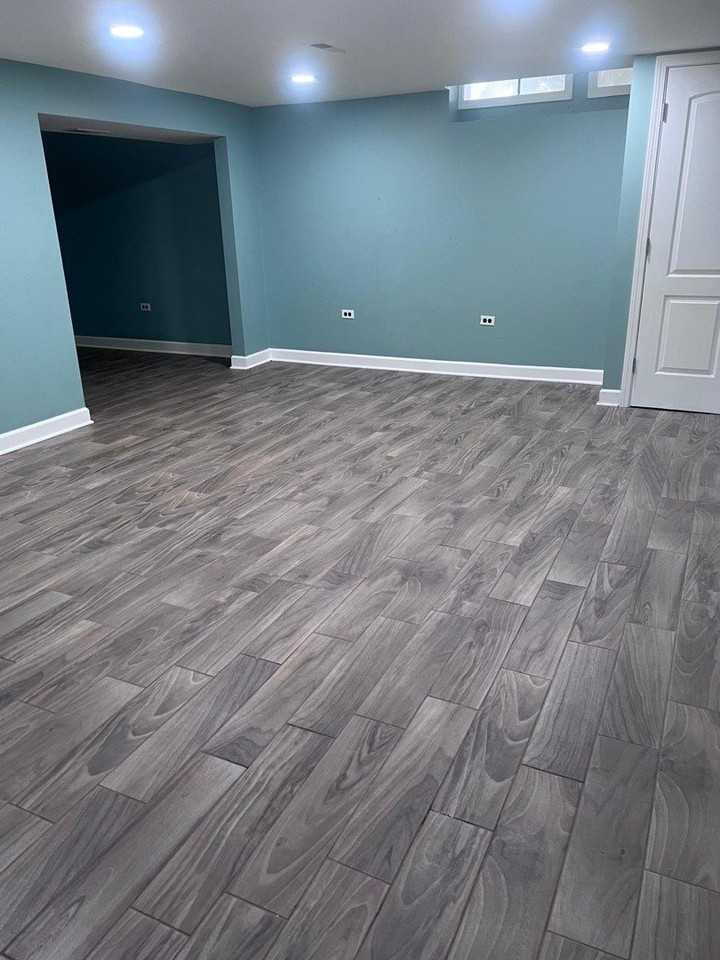 305 Northwestern Ct #B - Photo 3 of 12