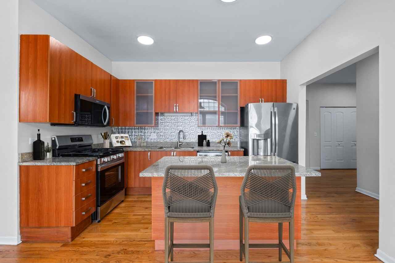 4545 S Drexel Blvd #1B - Photo 7 of 30