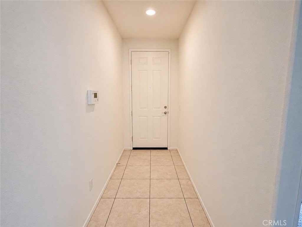 34304 Heather Ridge Rd - Photo 3 of 24